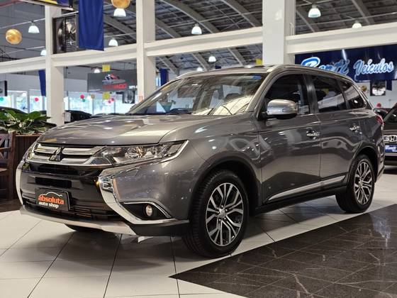 MITSUBISHI OUTLANDER 2.2 4X4 16V DIESEL 4P AUTOMÁTICO